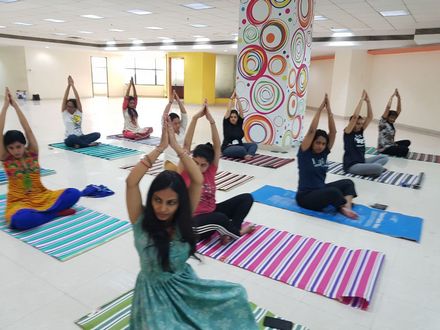 Principal India Mutual Fund Special Yoga Session Yoga Classes In Bandra Khar Mumbai Yoga Central